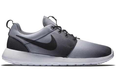 Nike Roshe Run Eclipse Black White Herren 